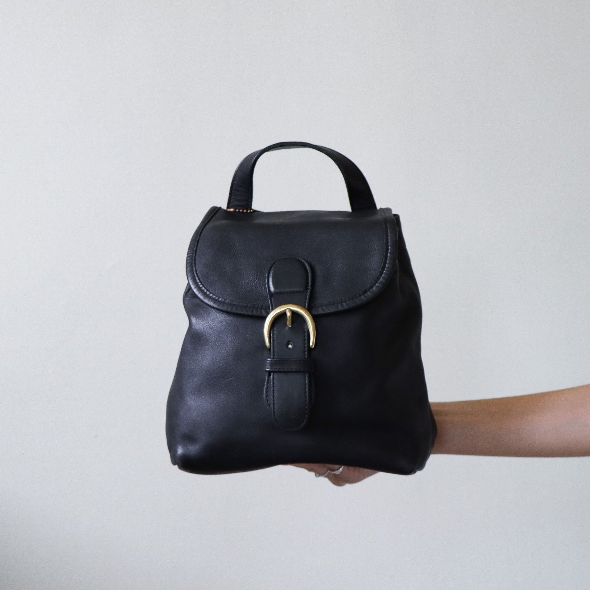 Vintage Coach Buckle Flap Leather Backpack – Folklore